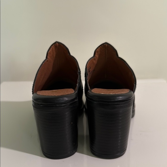 XAppeal Frankie Bootcut Block Heel Faux Leather Mules size 7 - Picture 5 of 8